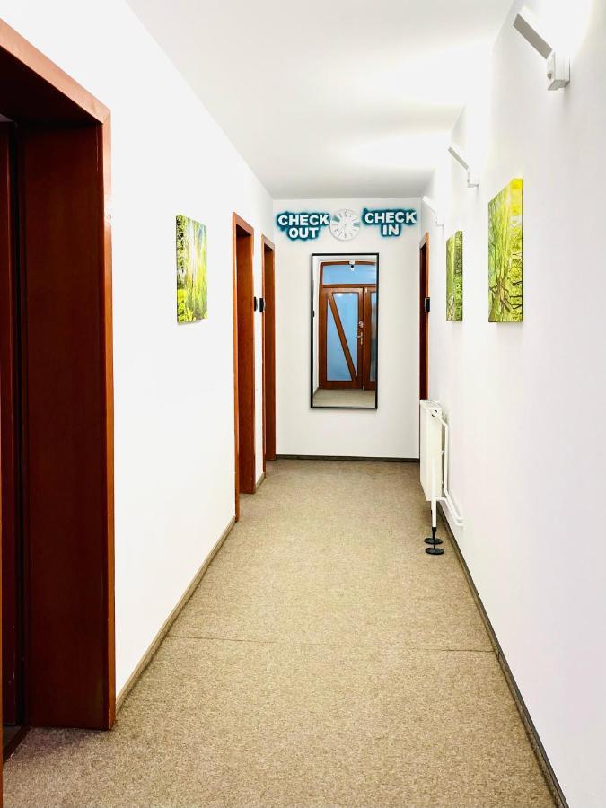 טימישוארה Cozy Hideout - Condo Hotel מראה חיצוני תמונה